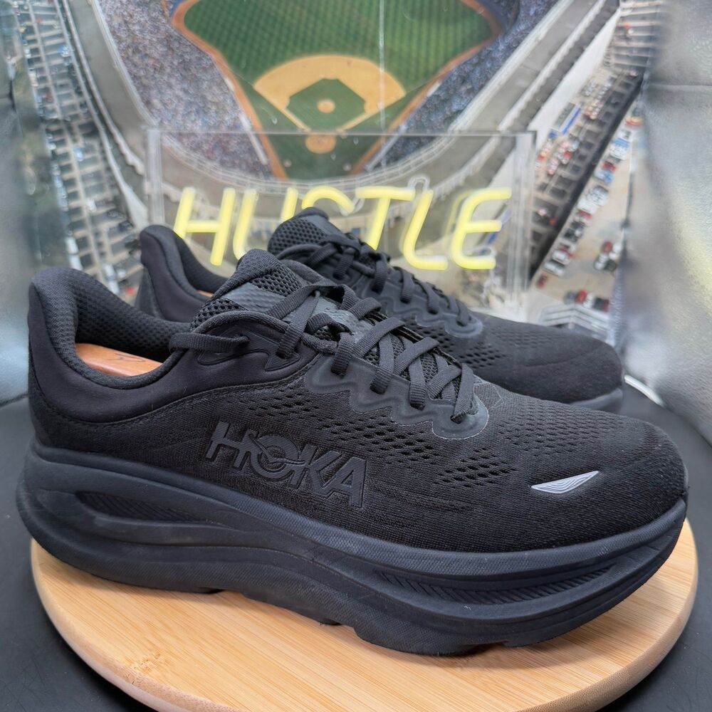 Hoka One One Bondi 9 Triple Black (Men’s) Size 9.5 4E (X-Wide)